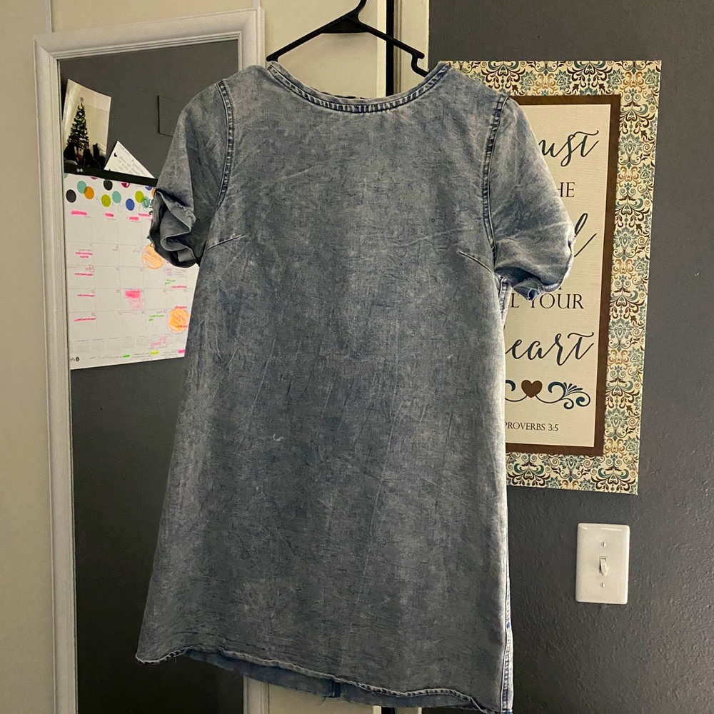 Dress - Picture 2 of 2